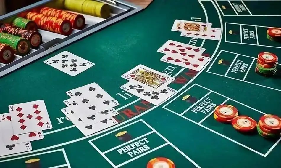Koleksi permainan PG Soft di platform iyabet termasuk Sweet Bonanza dan Mahjong Ways
